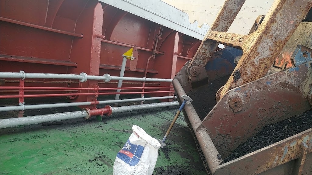 Petroleum and mineral products inspection